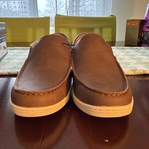 Elegant Brown Leather Slip-On Loafers